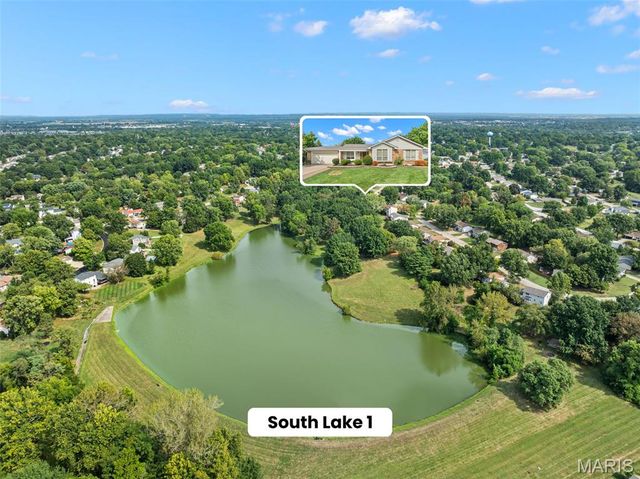 37 Great Lakes Drive, St Peters, MO 63376