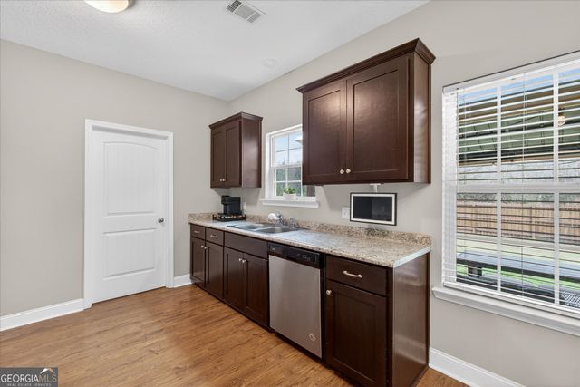 245 Alcott Circle, Hinesville, GA 31313