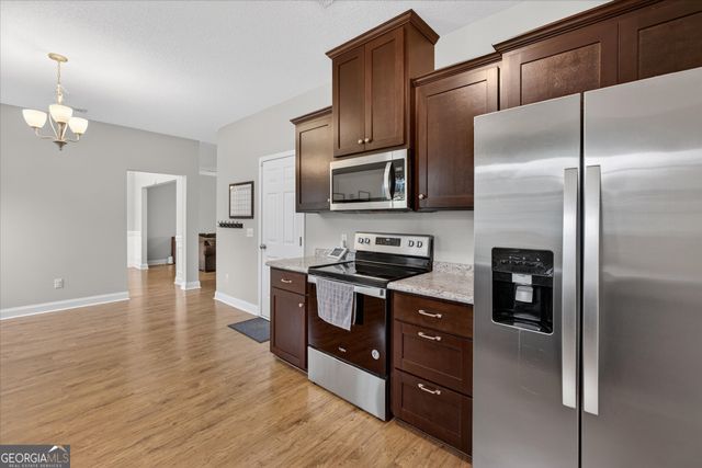 245 Alcott Circle, Hinesville, GA 31313