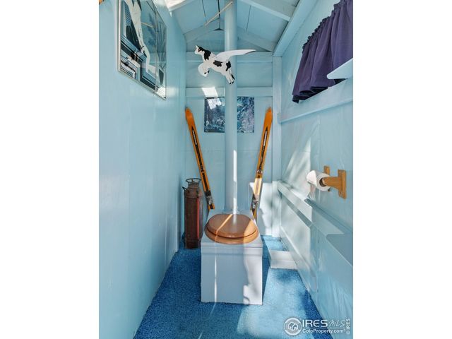 140 Loveland Heights Ln, Drake, CO 80515