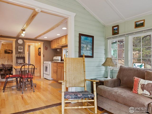 140 Loveland Heights Ln, Drake, CO 80515