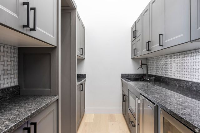 11318 S CANYON FALLS LN, Sandy, UT 84092