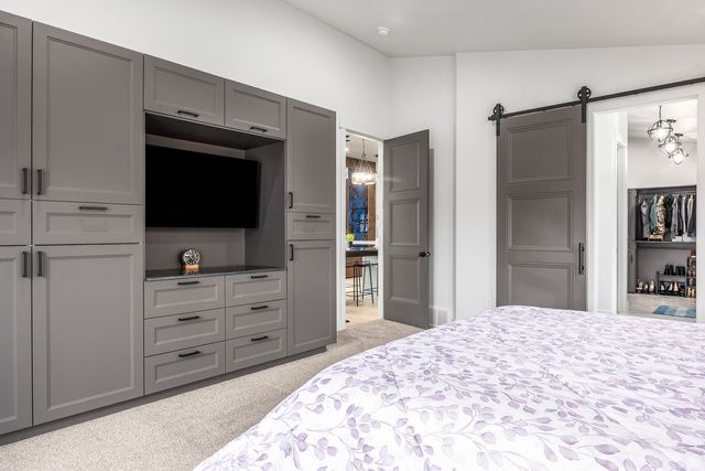 11318 S CANYON FALLS LN, Sandy, UT 84092