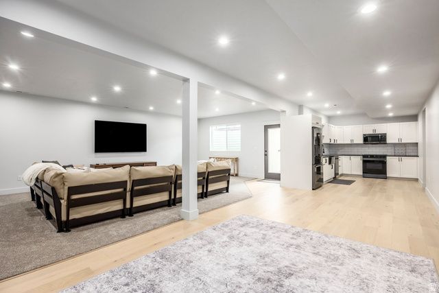 11318 S CANYON FALLS LN, Sandy, UT 84092