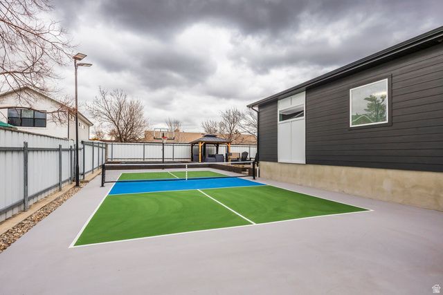 11318 S CANYON FALLS LN, Sandy, UT 84092