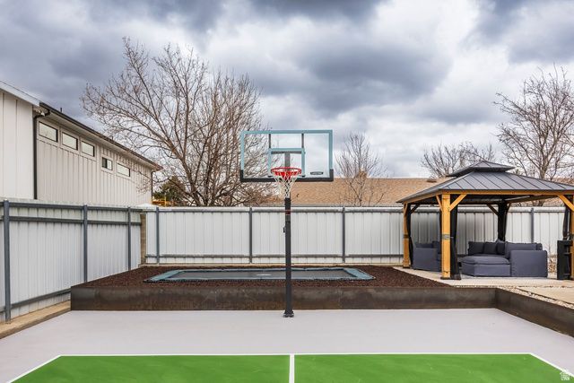 11318 S CANYON FALLS LN, Sandy, UT 84092