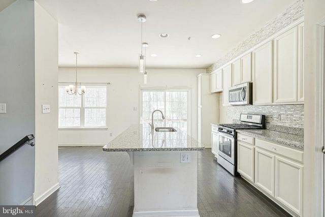 17 IRON GATE RD, Sicklerville, NJ 08081