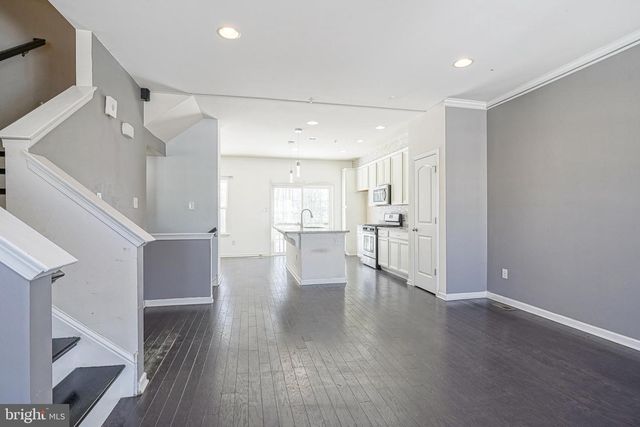 17 IRON GATE RD, Sicklerville, NJ 08081