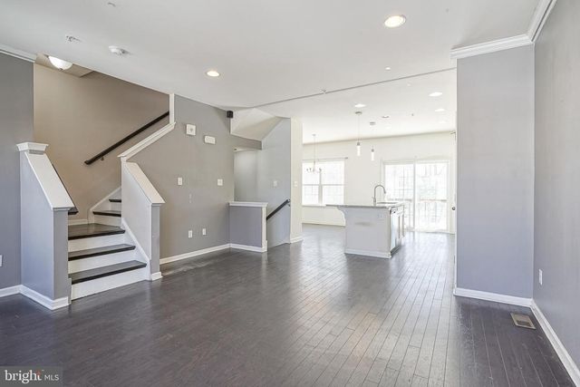 17 IRON GATE RD, Sicklerville, NJ 08081