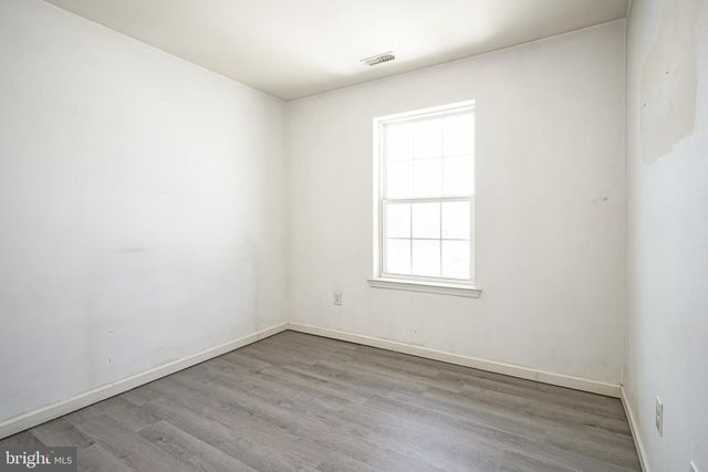 17 IRON GATE RD, Sicklerville, NJ 08081