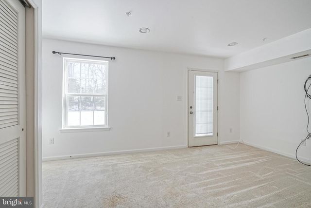 17 IRON GATE RD, Sicklerville, NJ 08081