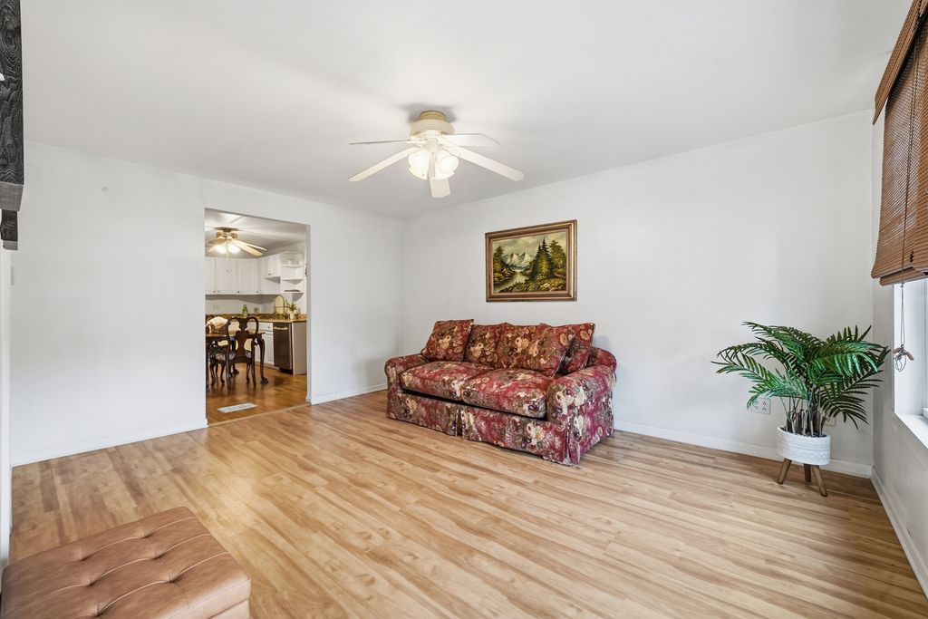 4555 S HALSTED Street, Chicago, IL 60609 — photo 5