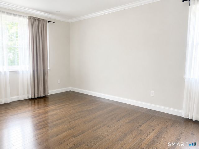 31 Carriage Drive 31, Milford, CT 06460