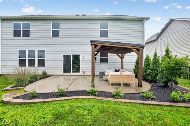 13570 Longrise Lane, Fishers, IN 46037