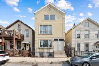 1028 W 20th Place 1, Chicago, IL 60608