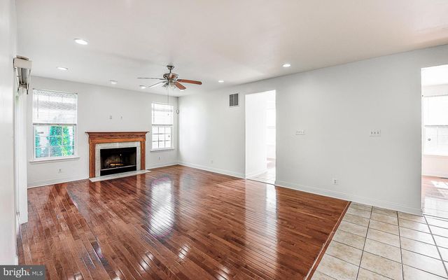 6 PALMER CT, Glassboro, NJ 08028