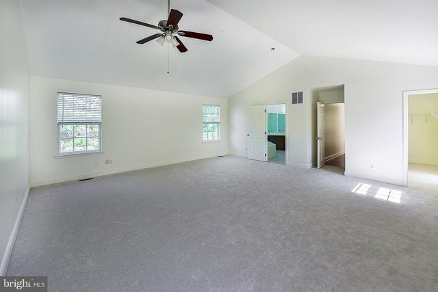 6 PALMER CT, Glassboro, NJ 08028