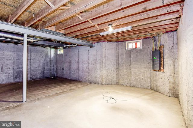 6 PALMER CT, Glassboro, NJ 08028