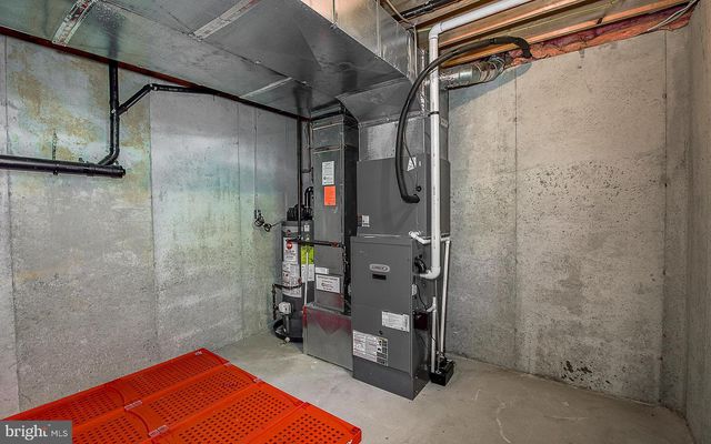 6 PALMER CT, Glassboro, NJ 08028