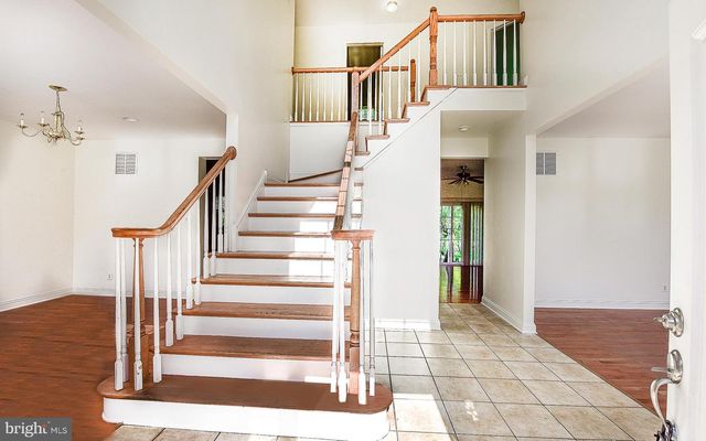 6 PALMER CT, Glassboro, NJ 08028