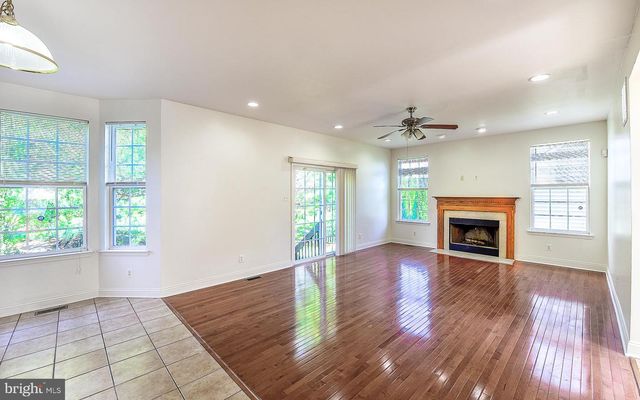 6 PALMER CT, Glassboro, NJ 08028