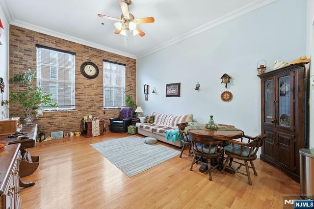 19 Market 205, Paterson, NJ 07501