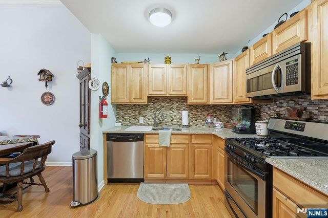 19 Market 205, Paterson, NJ 07501