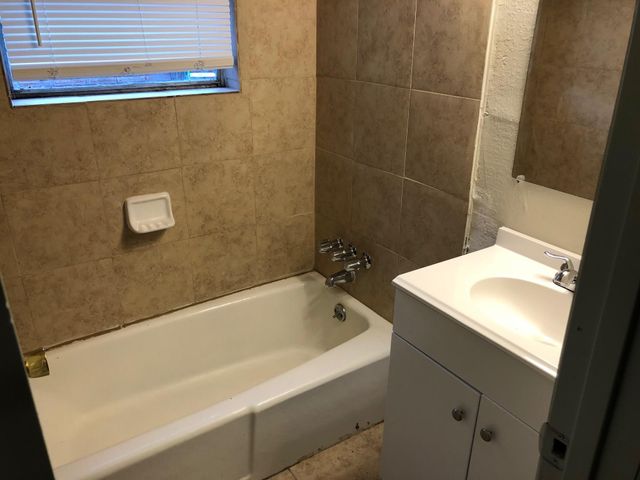 3345 Linn Street, Houston, TX 77026