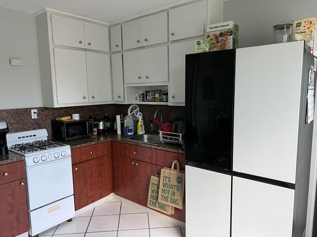 445 NE 109th Street 4, Miami, FL 33161