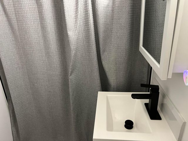 445 NE 109th Street 4, Miami, FL 33161