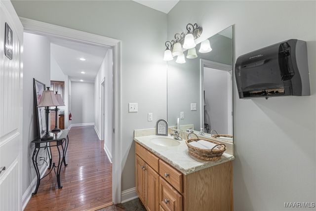 10406 Highway 231 ., Wetumpka, AL 36092