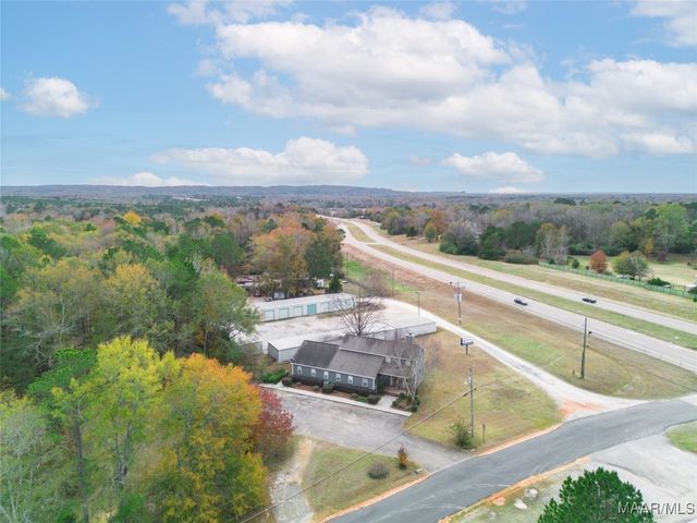 10406 Highway 231 ., Wetumpka, AL 36092