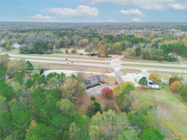 10406 Highway 231 ., Wetumpka, AL 36092