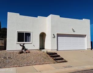 1146 DESERT OAK Place, Sierra Vista, AZ 85635