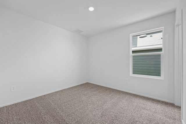 12117 Horseshoe Field BND, Mustang Ridge, TX 78610