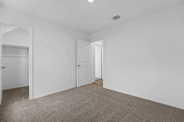12117 Horseshoe Field BND, Mustang Ridge, TX 78610