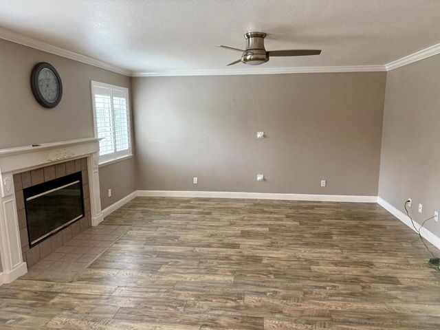 1701 Hemlock Court, Hollister, CA 95023