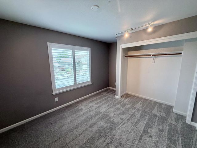 1701 Hemlock Court, Hollister, CA 95023