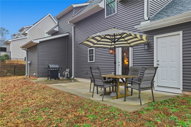 103 W Chestnut Court, Central, SC 29630