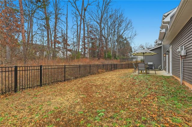103 W Chestnut Court, Central, SC 29630