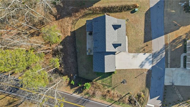 103 W Chestnut Court, Central, SC 29630