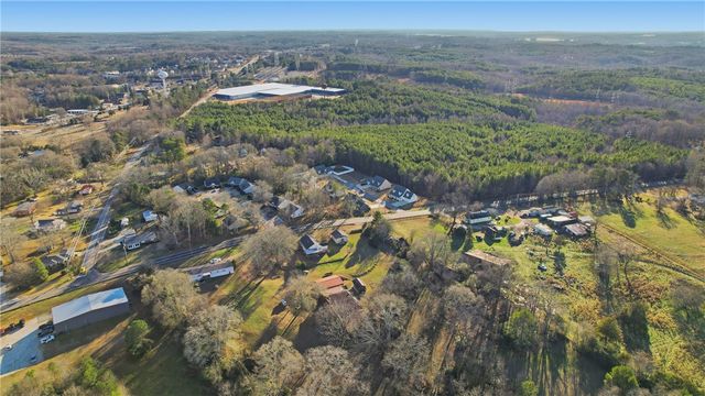 103 W Chestnut Court, Central, SC 29630