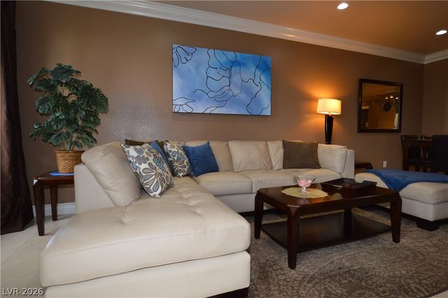 210 FLAMINGO Road 315, Las Vegas, NV 89169