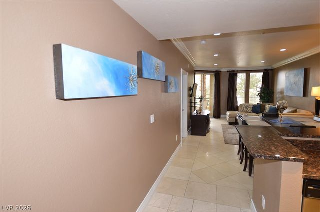 210 FLAMINGO Road 315, Las Vegas, NV 89169