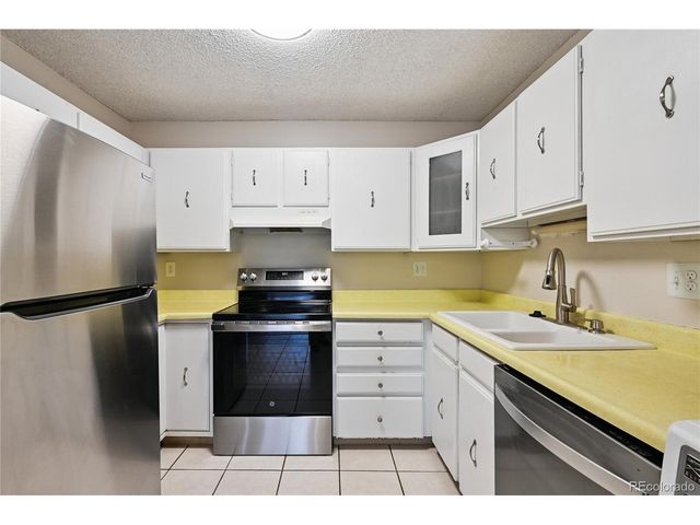 7040 E Girard Ave 301, Denver, CO 80224