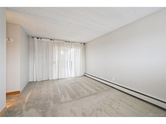 7040 E Girard Ave 301, Denver, CO 80224