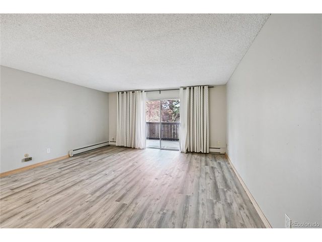 7040 E Girard Ave 301, Denver, CO 80224