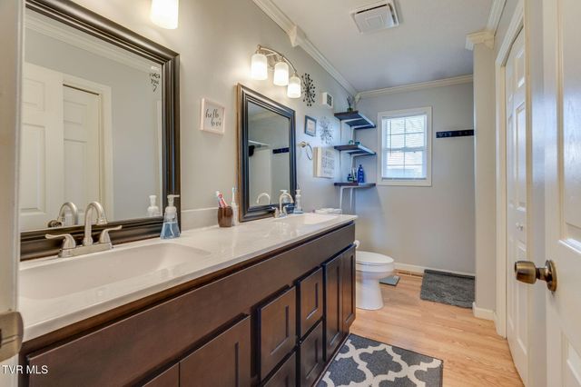 323 Gray Station Road, Gray, TN 37615