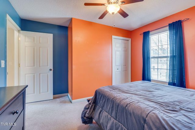 323 Gray Station Road, Gray, TN 37615