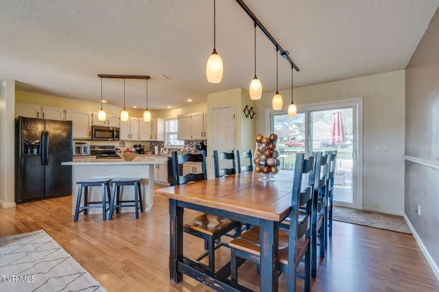 323 Gray Station Road, Gray, TN 37615